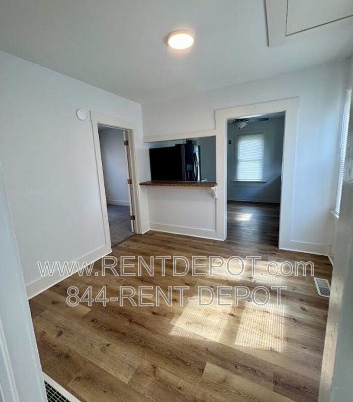 32 W Tennessee St - Photo 3 of 11
