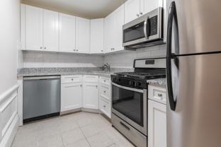 10-22 Yarmouth Street - Photo 1 of 1