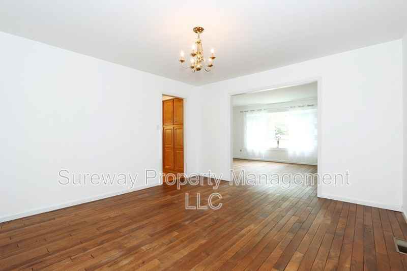 276 Highland Ave - Photo 6 of 21