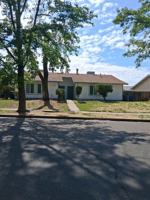 featured image of 3219 Denver Ave
