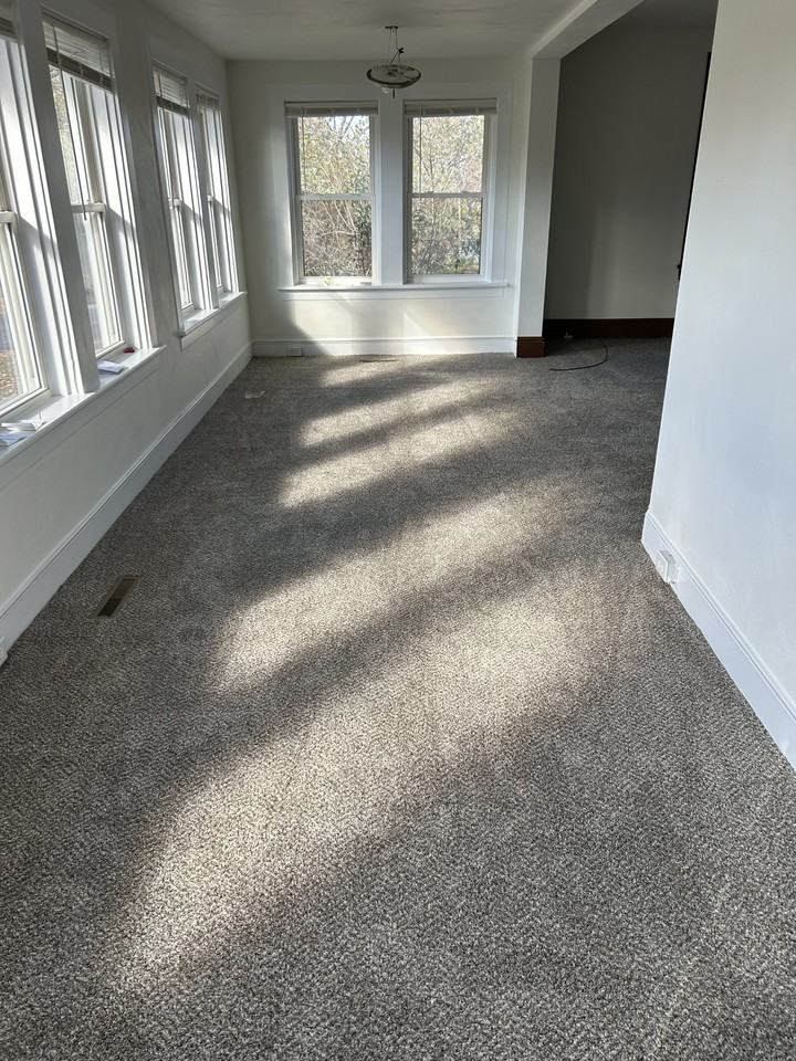 1365 Mount Pleasant Road - Photo 2 of 10