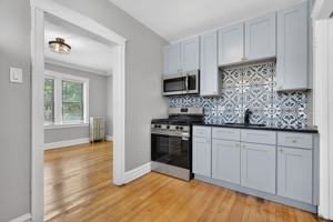 featured image of 317 W Calendar Ave