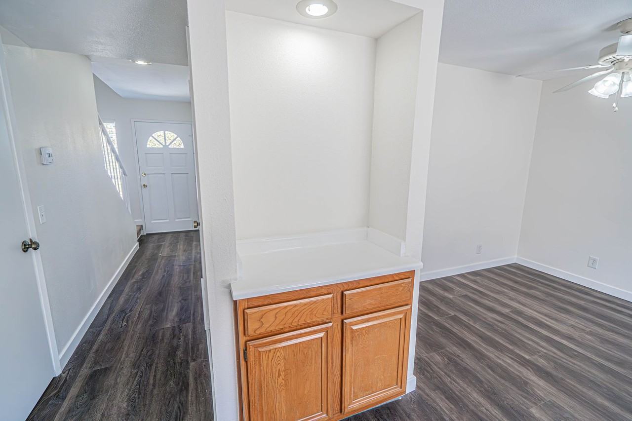 3902 Cochran St #2 - Photo 2 of 19