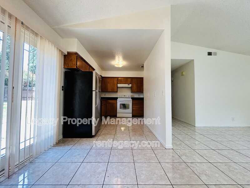 3609 Huntsman Dr - Photo 6 of 23