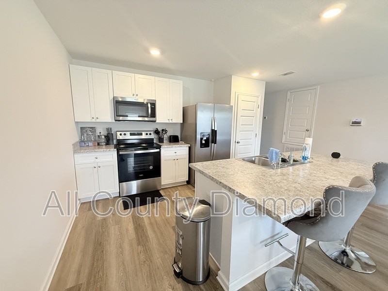 5116 Sienna Dr - Photo 3 of 25