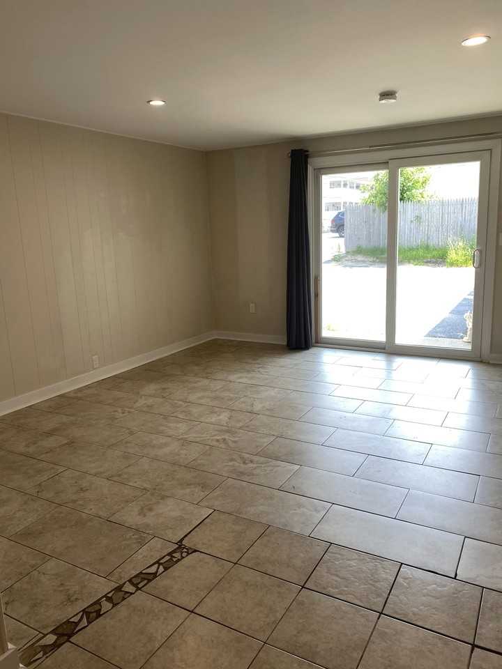 18 Imperial - Photo 6 of 14