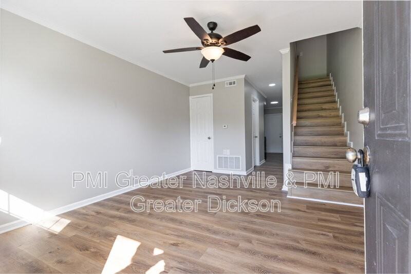 300 Spring St #8 - Photo 3 of 18