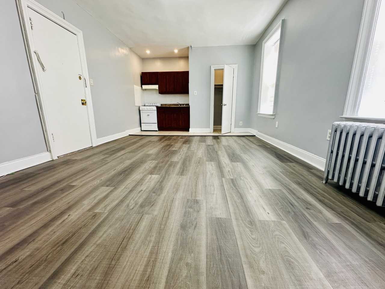 46 Anderson Street ##A3 - Photo 3 of 11