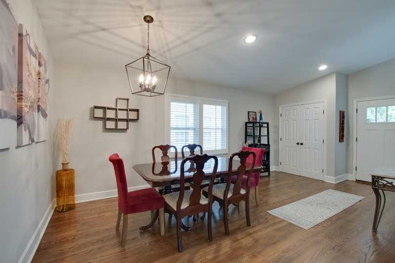 805 Rison Ave Ne - Photo 6 of 43