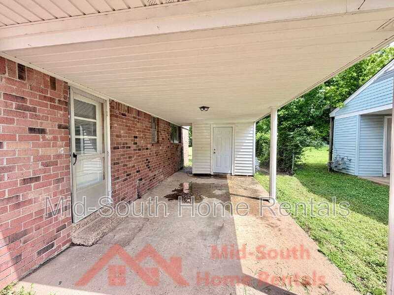 6498 Birkenhead Rd - Photo 3 of 21