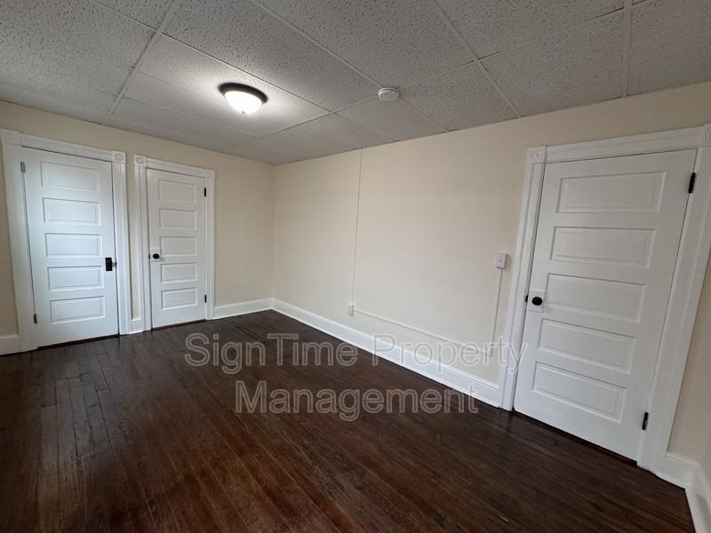 836 W Washington St - Photo 6 of 28