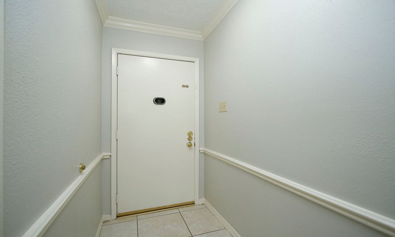 18531 Lippizaner Dr - Photo 5 of 33