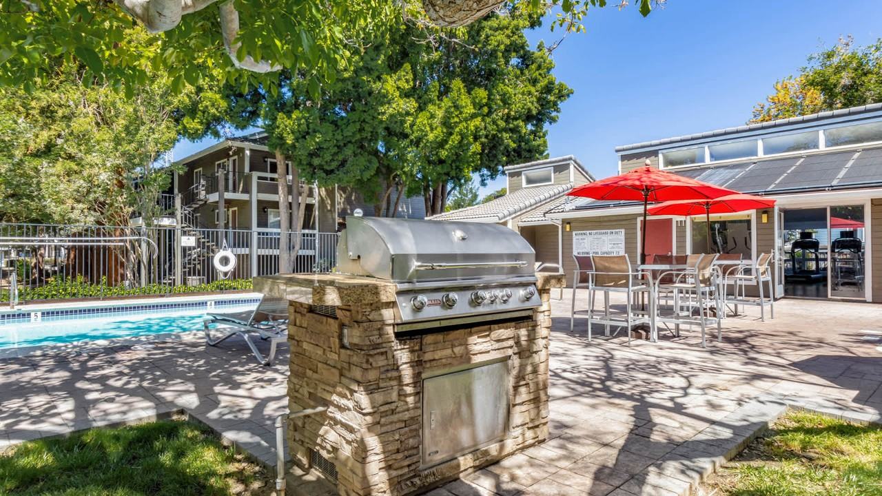 Woodleaf - Photo 5 of 49