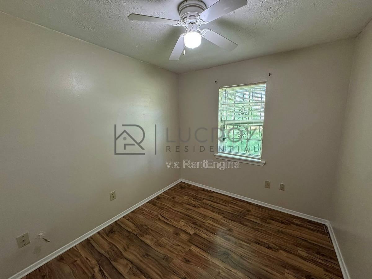 6731 George Washington Dr - Photo 6 of 10
