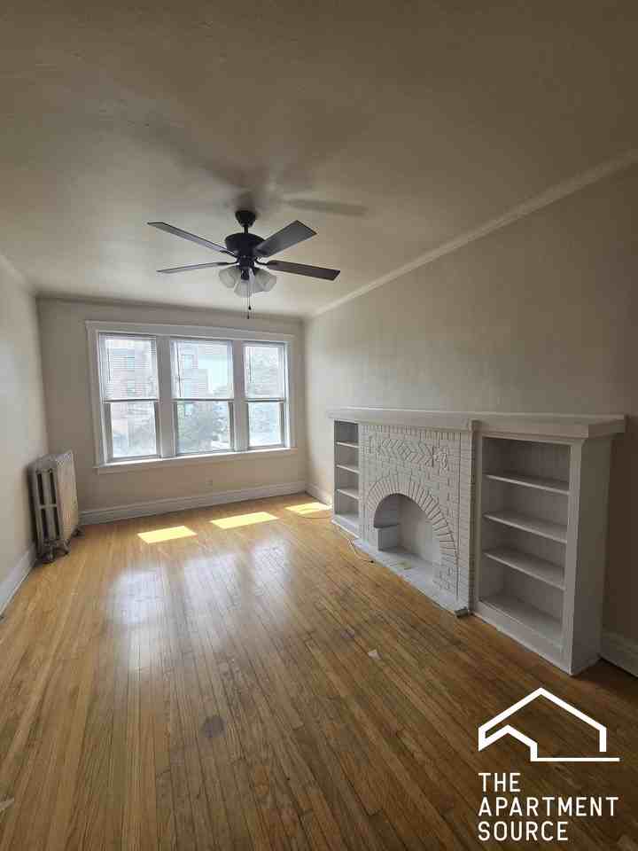 4109 N Spaulding Ave #3