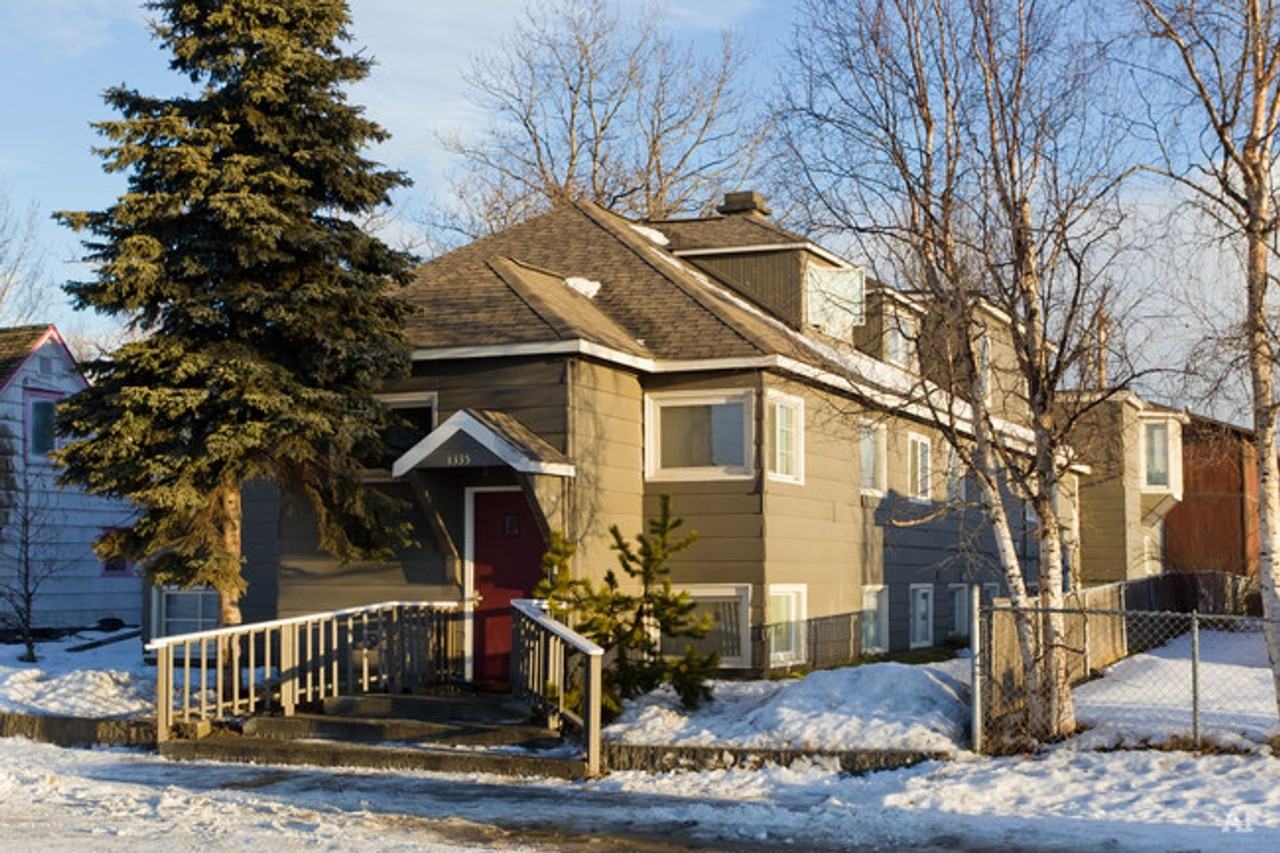1335 Hyder Street - Photo 3 of 37