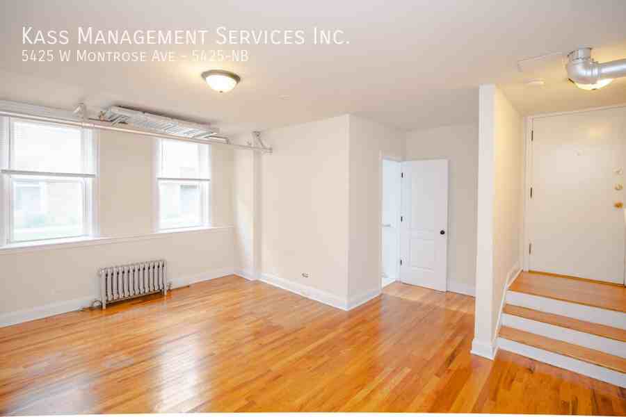 5419-27 W Montrose - Photo 4 of 11