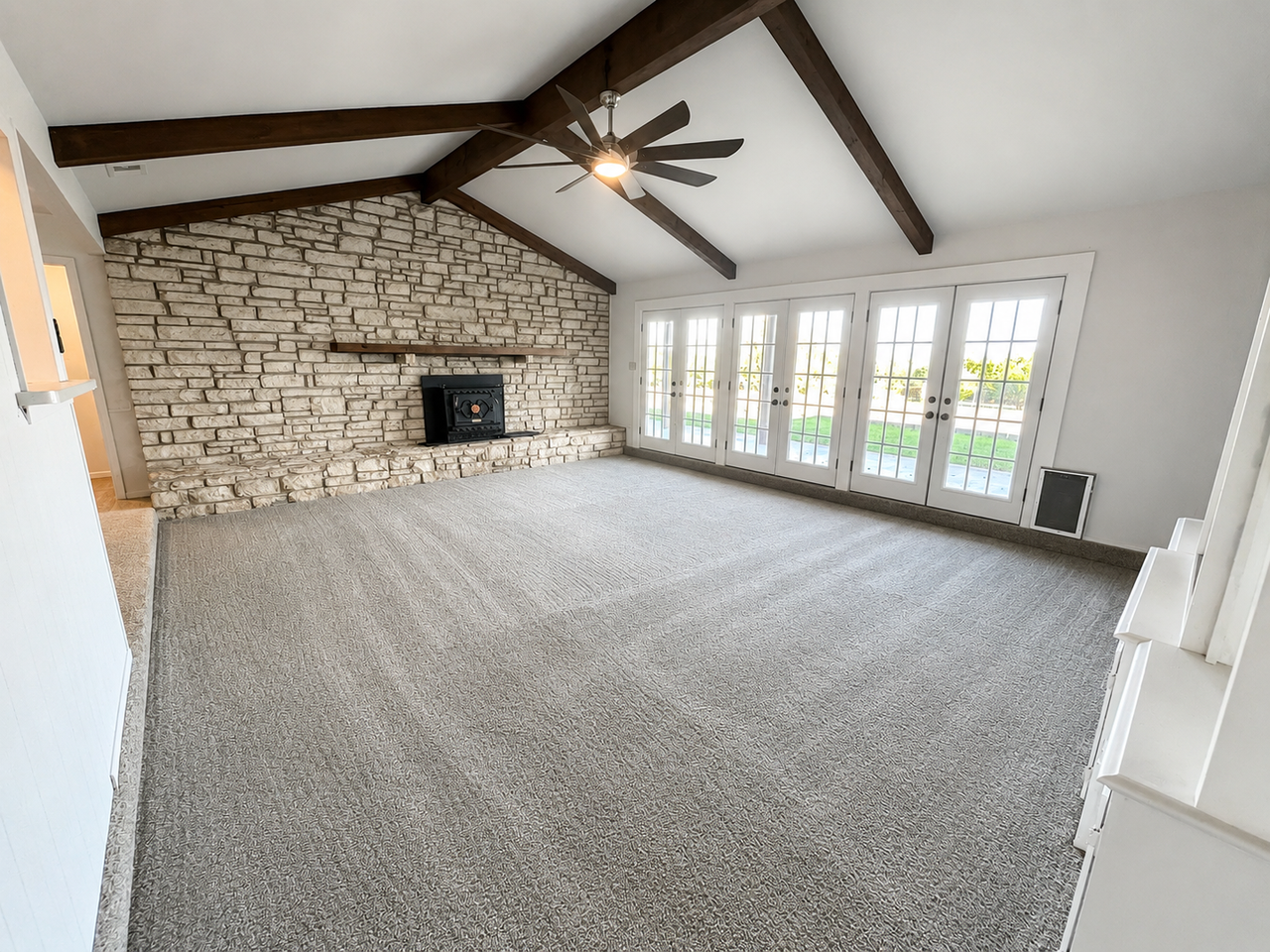 552 Lawson Ln - Photo 5 of 41