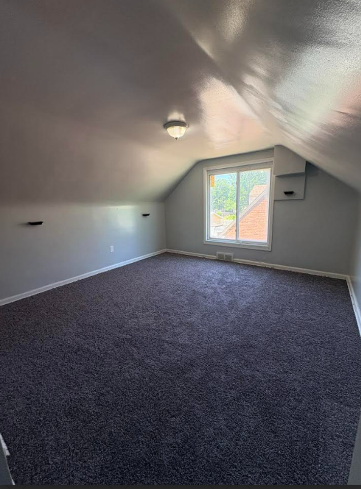 6181 Neff Ave - Photo 5 of 12