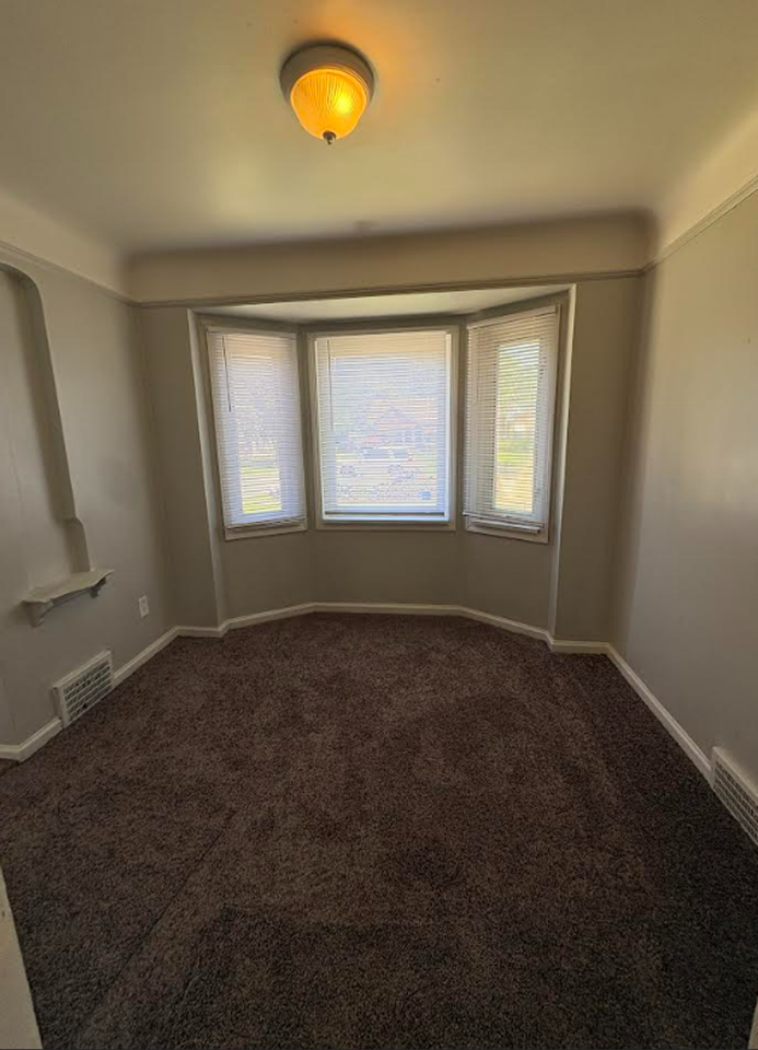 6181 Neff Ave - Photo 7 of 12
