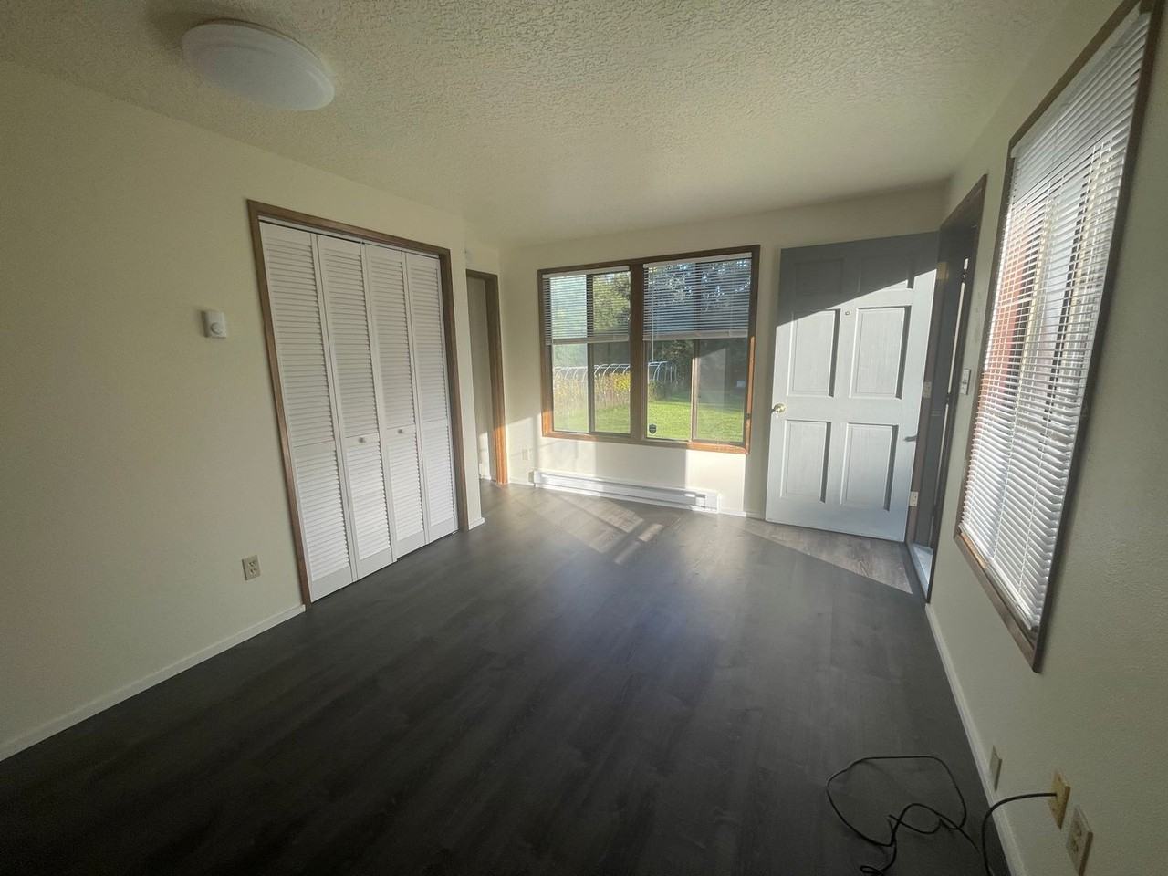1782 Se Douglas Ave - Photo 4 of 8