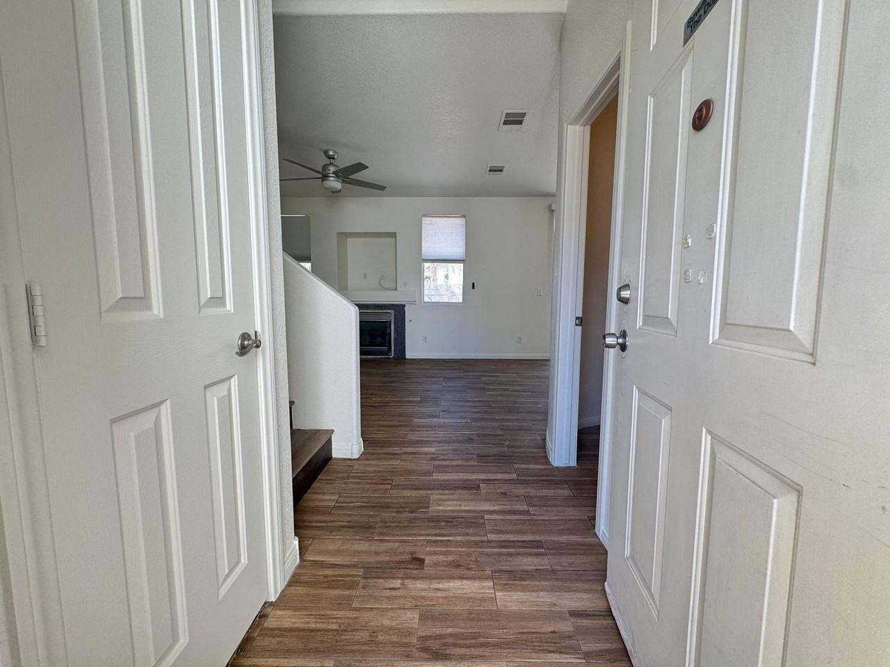 1078 Country Skies Ave - Photo 2 of 31