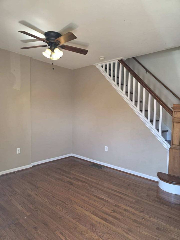 428 S Jackson St - Photo 2 of 25