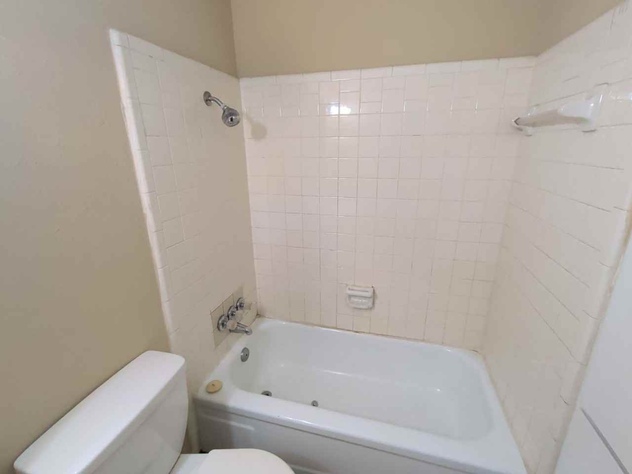 4329 Segura Ct S - Photo 7 of 20