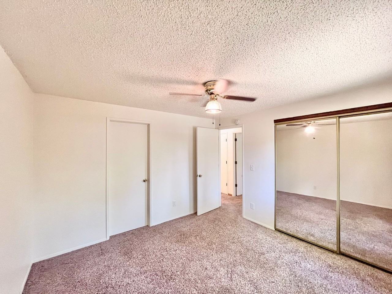 2493 Fleming Dr - Photo 7 of 16
