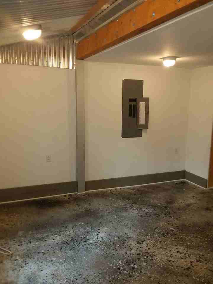2451 Log Cabin Rd - Photo 7 of 14