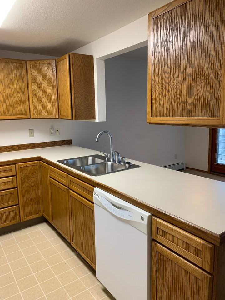 3401 Lakeshore Dr #A - Photo 5 of 28