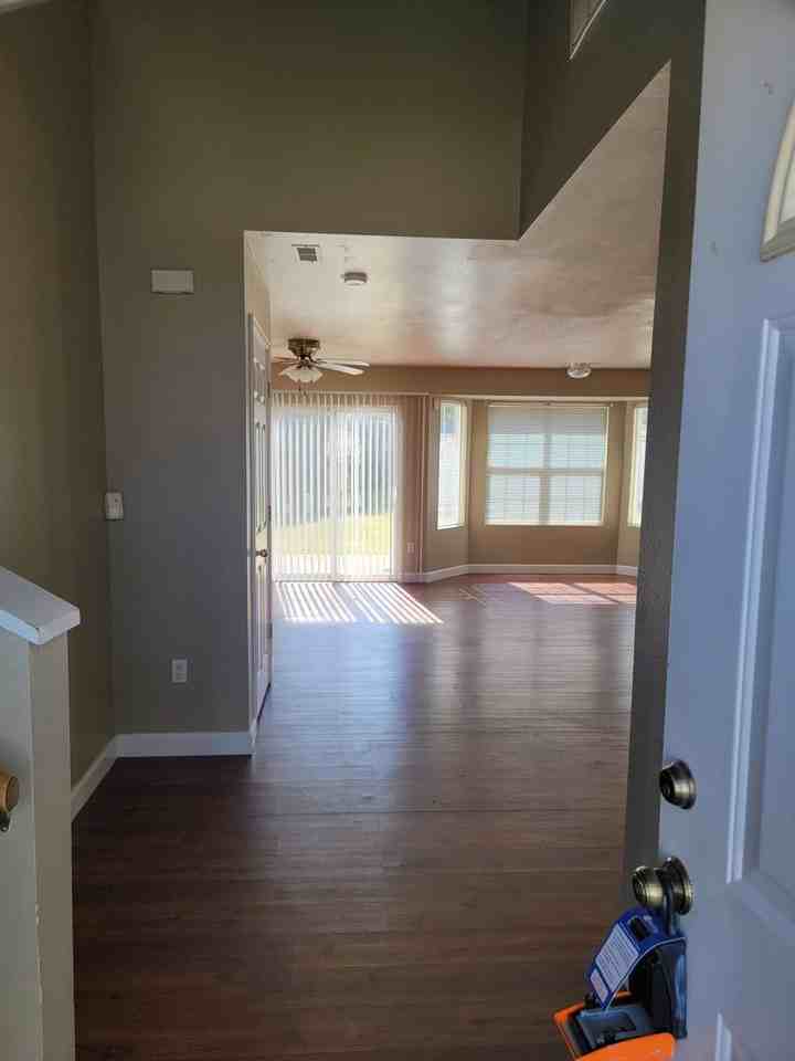 123 Hickory Ridge Dr - Photo 4 of 28