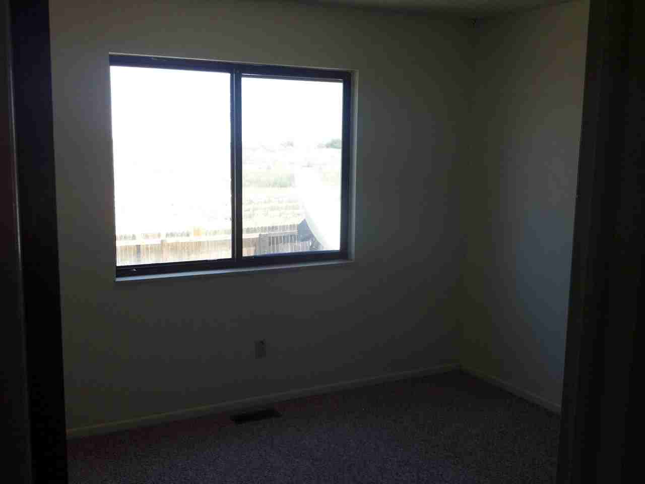 6675 Brook Forest Dr - Photo 3 of 11