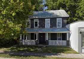 featured image of 119 N 1st St