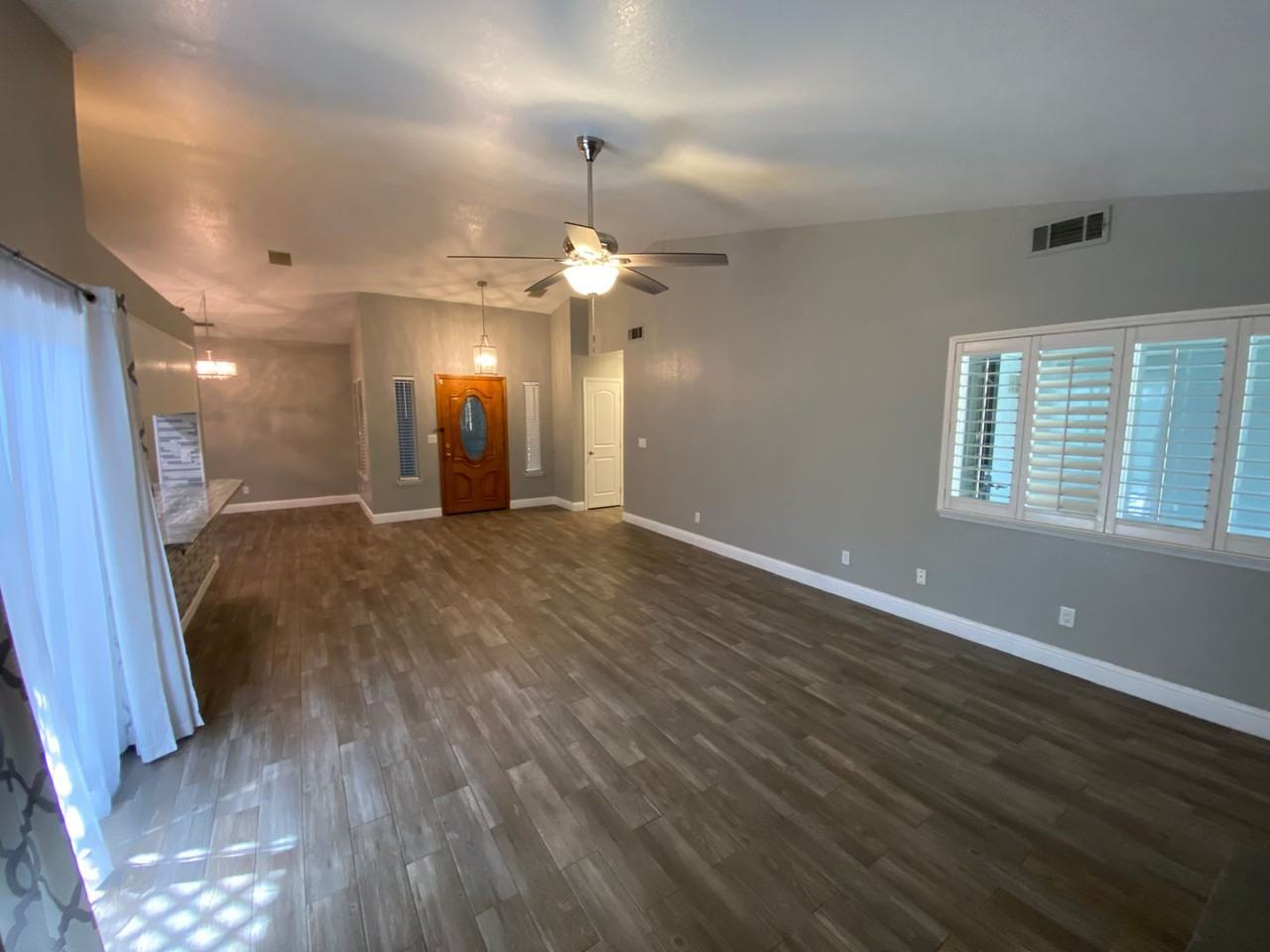 934 N Kent St - Photo 4 of 39
