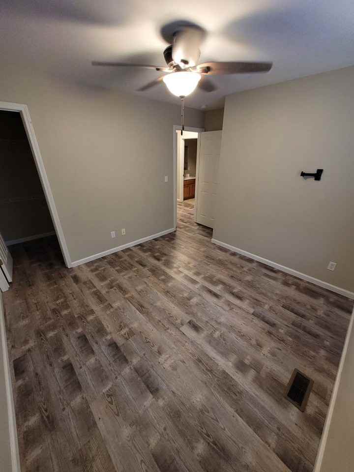 416 Shade Tree Ln - Photo 2 of 12