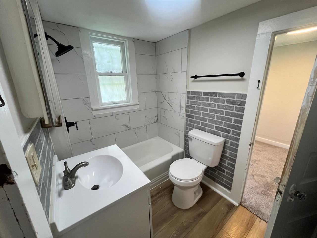 4104 Y St - Photo 2 of 16
