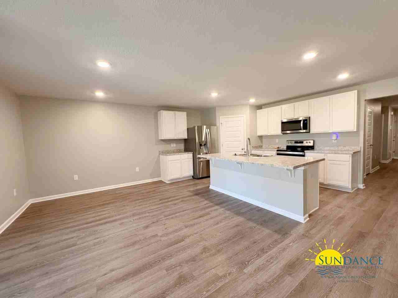 302 Flounder St - Photo 4 of 28