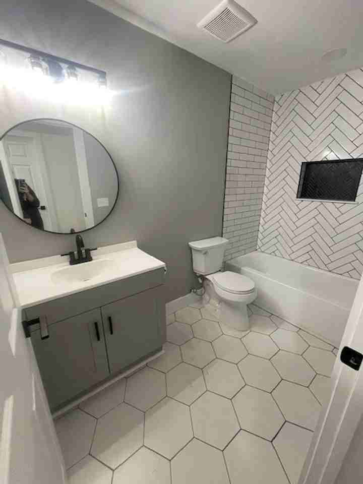 1500 Starbrook Dr - Photo 4 of 13
