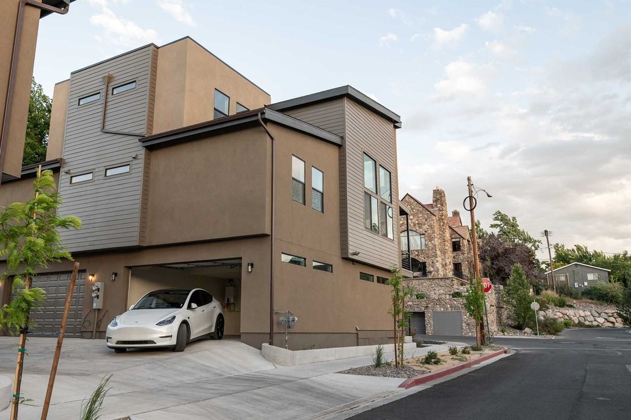 Brand New 3 BD/3.5 Bath/2 Car Garage MidTown Townhomes w/Loft! - Photo 4 of 24