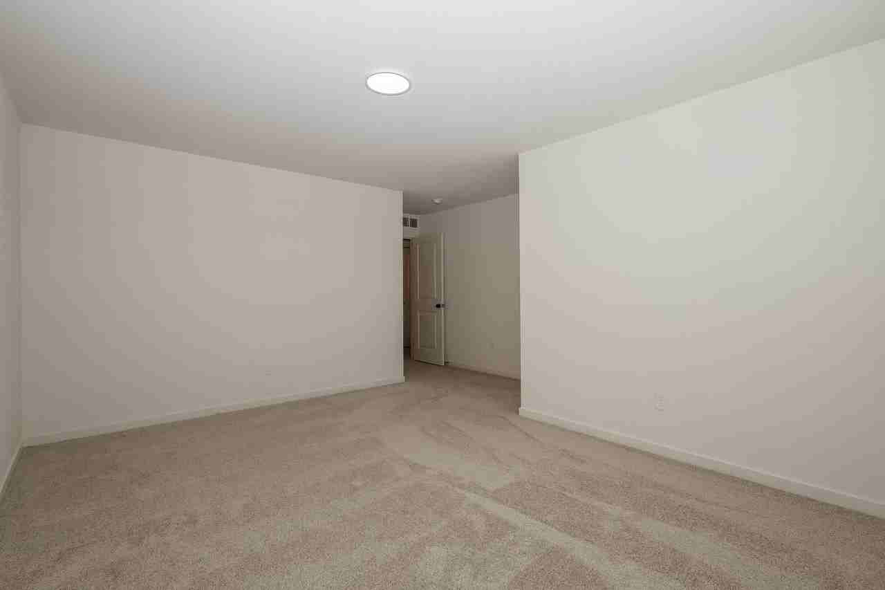 1625 Reagan Ln - Photo 7 of 26