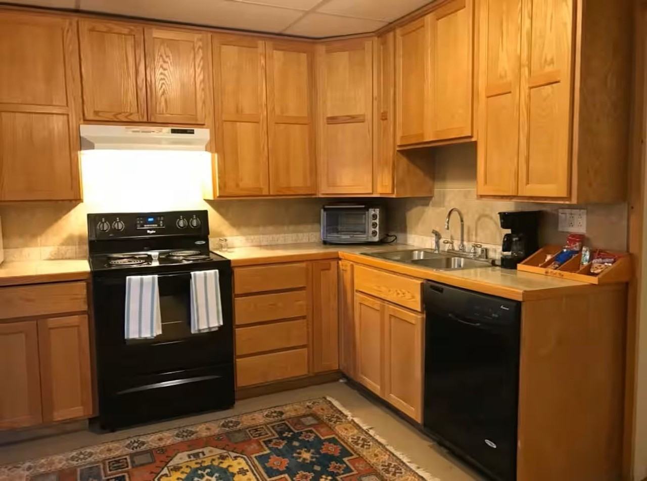 44562 Rodeo Ln - Photo 5 of 6