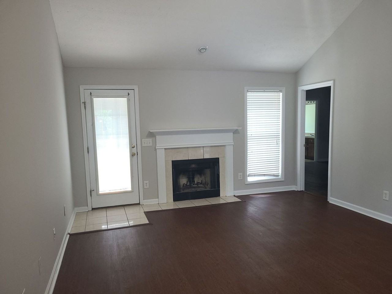 7005 Hunter Hill Ct - Photo 2 of 13