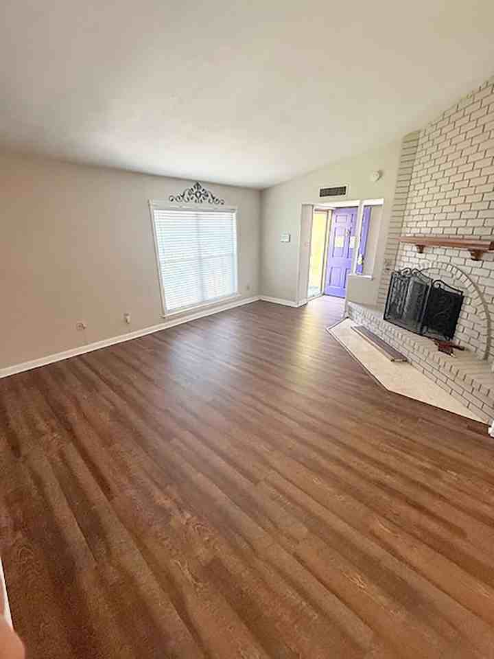 4808 Graham Ct - Photo 7 of 27