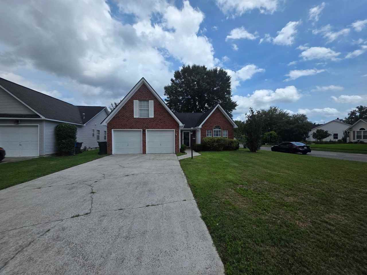 123 Toura Ln - Photo 2 of 27