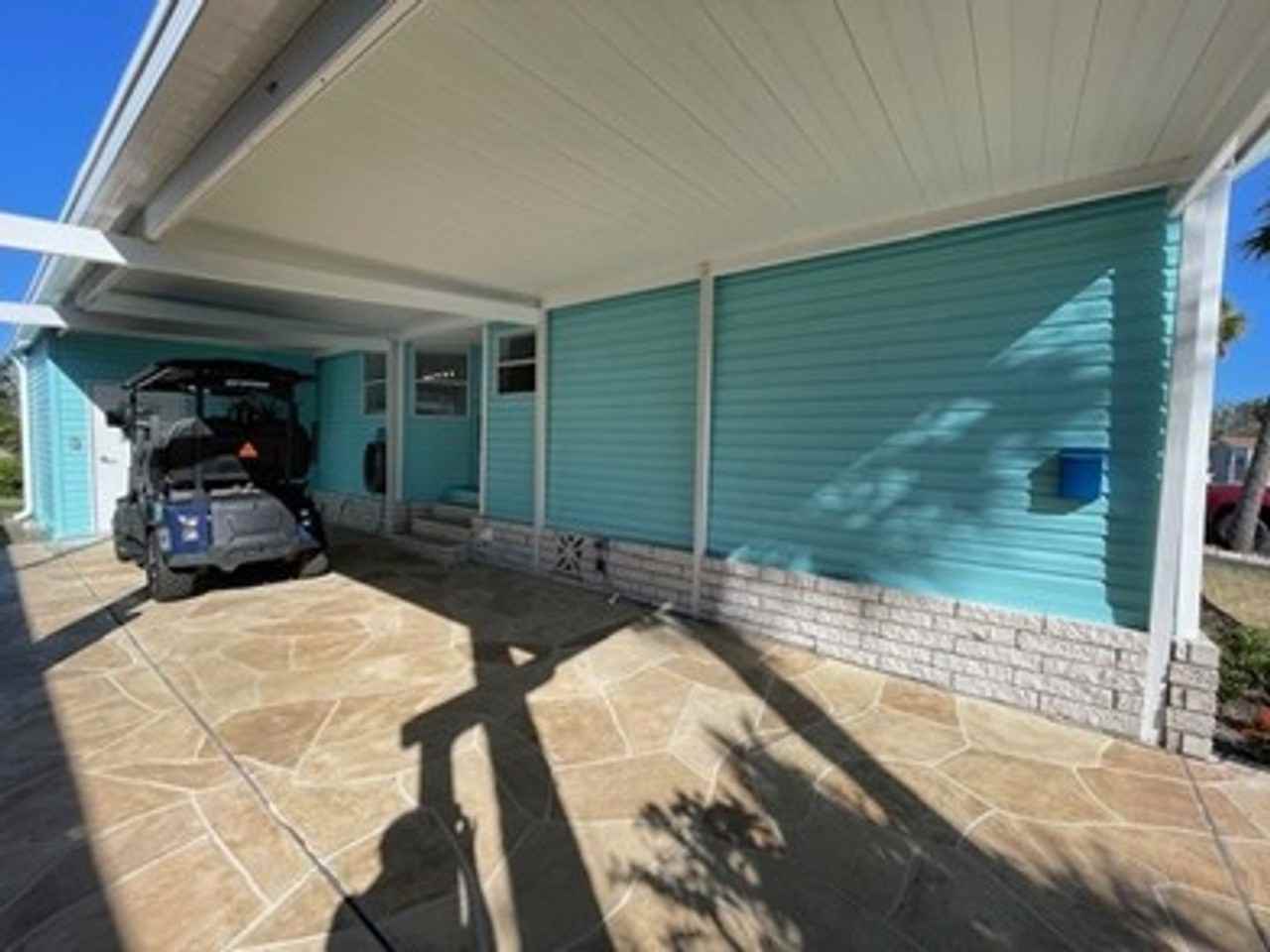 4851 4851 W. Gandy Blvd. Canal 5 - Photo 2 of 50
