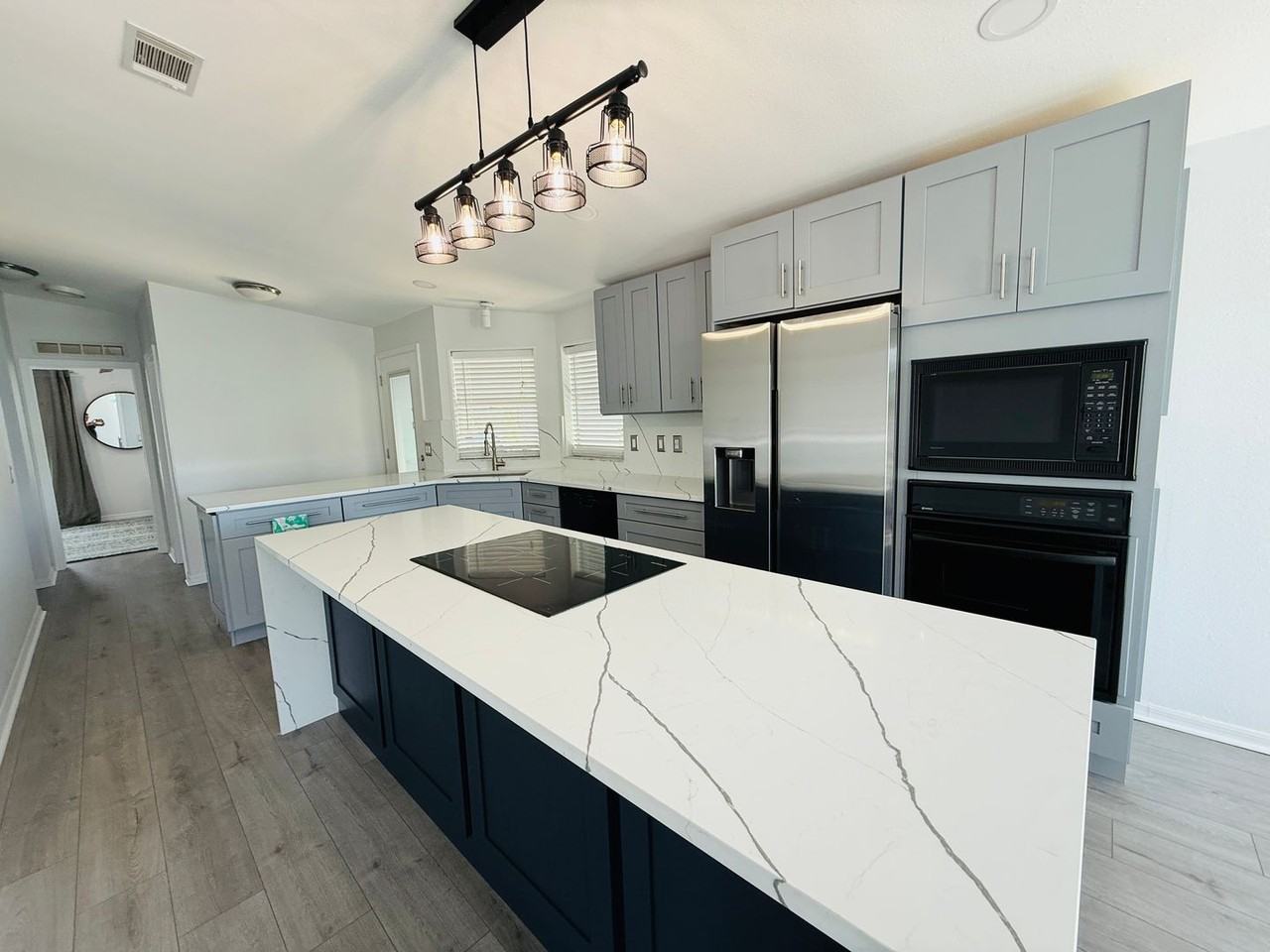 4851 4851 W. Gandy Blvd. Canal 5 - Photo 4 of 50