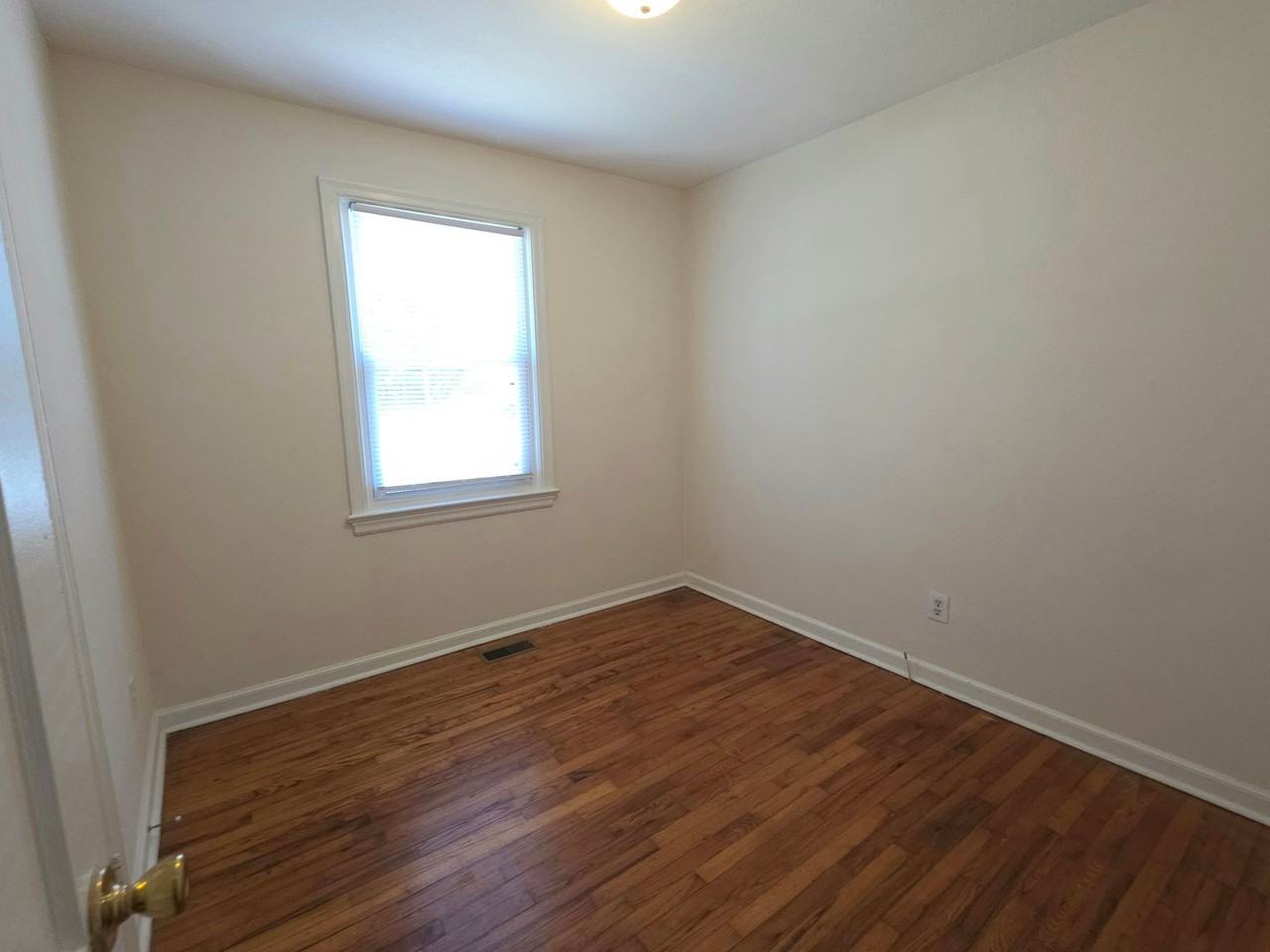 24 Morrison Ave - Photo 5 of 8