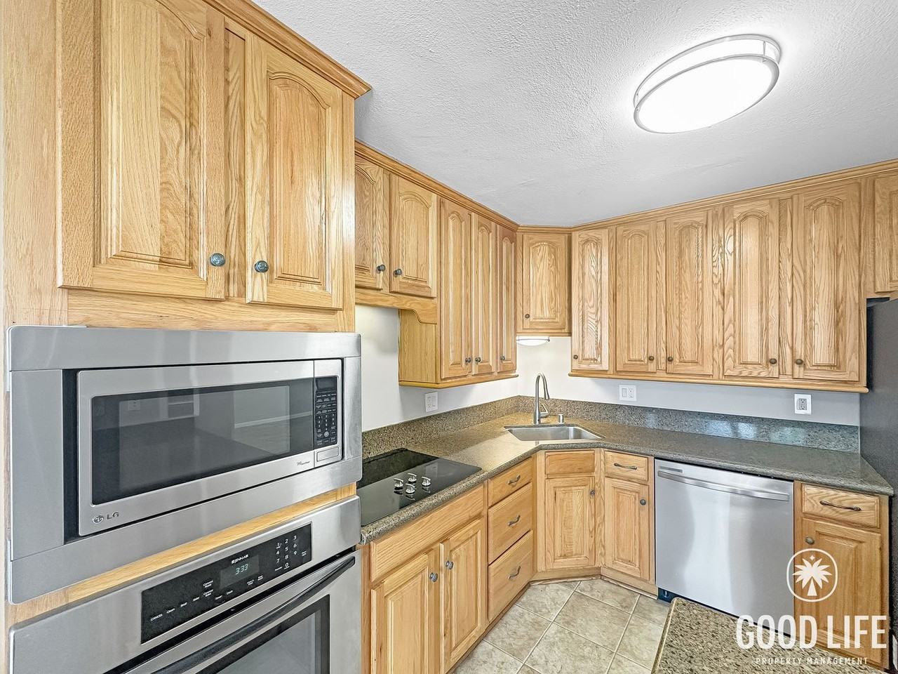 1640 Maple Dr #29 - Photo 7 of 26