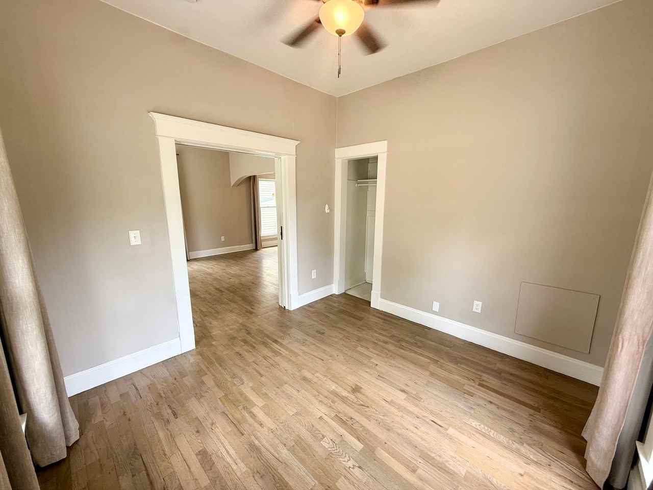 460 W 4th St - Photo 6 of 25